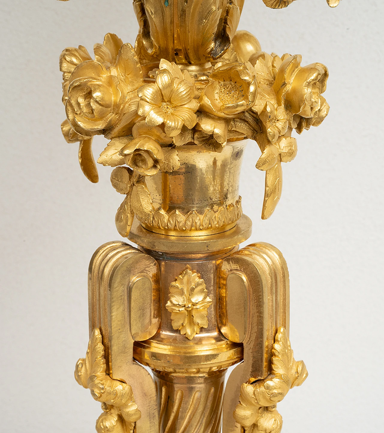 Pair of Napoleon III candle holders in gilded bronze, 19th century 4