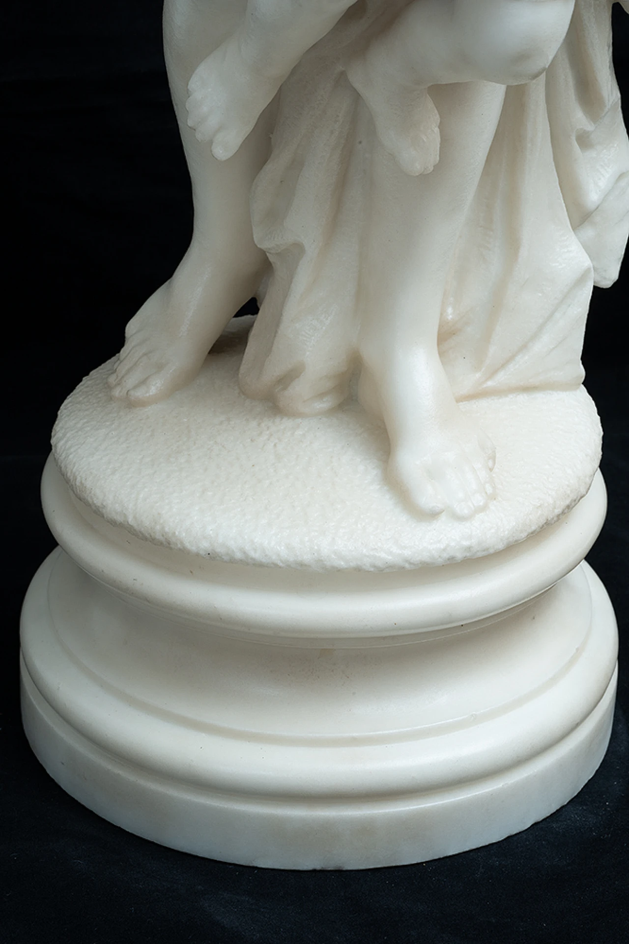 Sculpture Napoleon III in white statuary marble, 19th century 4