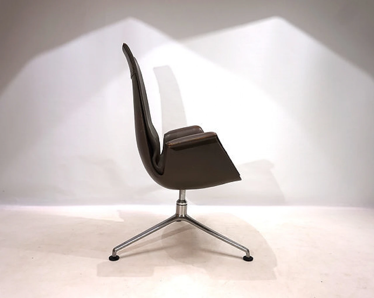 FK6725 Bird leather chair by Fabricius & Kastholm for A. Kill, 1960s 3