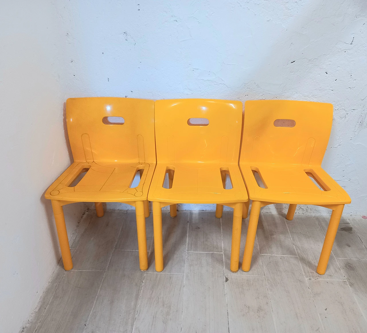 3 Chairs 4870 by Anna Castelli Ferrieri for Kartell, 1987 5