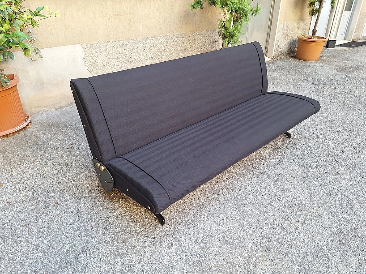 Divano letto D70 nero di Osvaldo Borsani per Tecno Varedo, anni '50 2