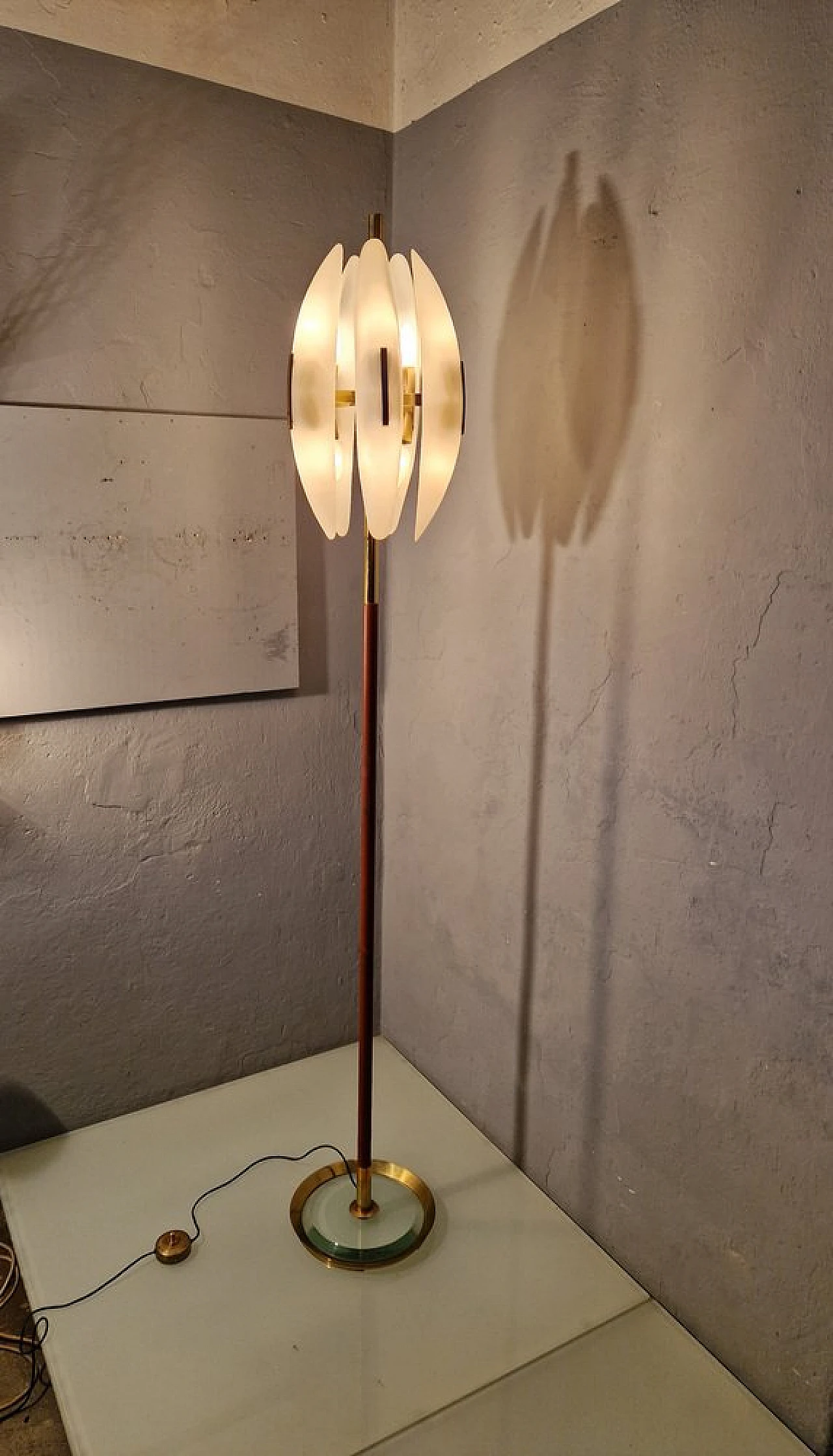 Floor lamp by Max Ingrand for Fontana Arte, 1950s 3