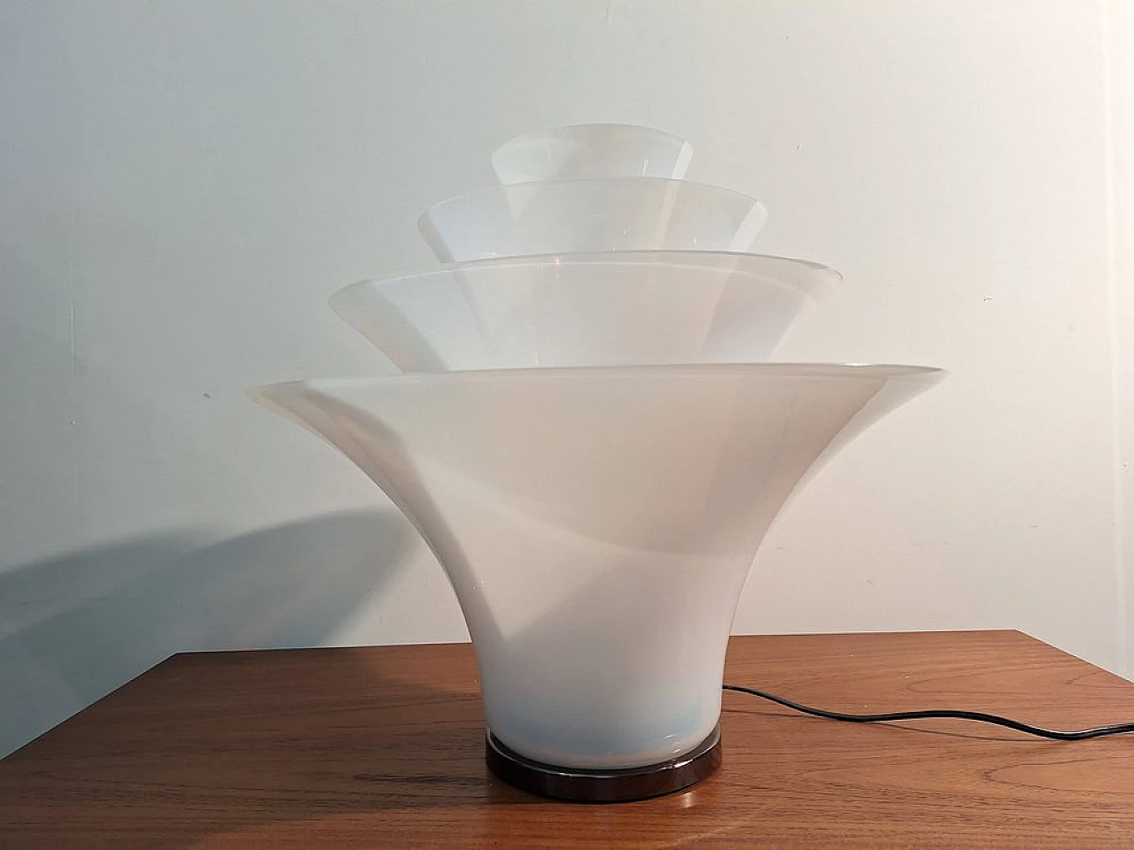 Lampada da tavolo Petal in vetro di Murano bianco, anni 2000 17