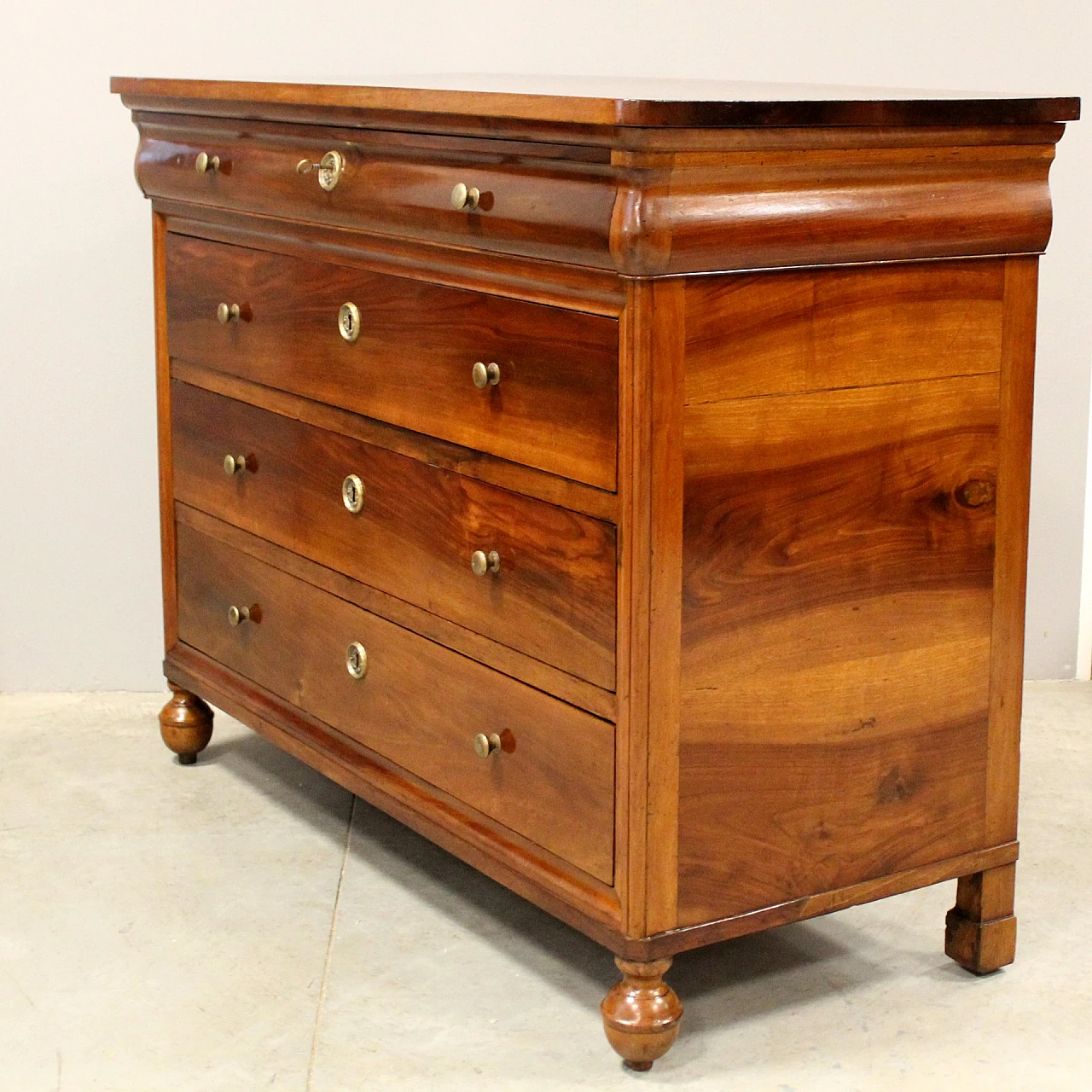 Charles X chest of drawers in solid walnut, 19th century 9