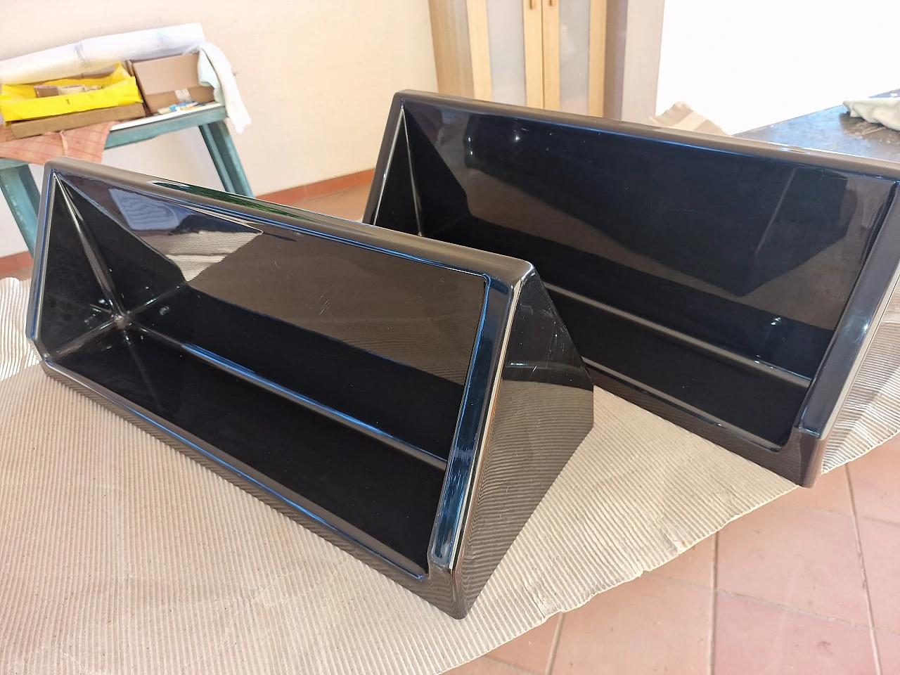 Pair of Delta book shelves in black abs by Saporiti, 1960s 8