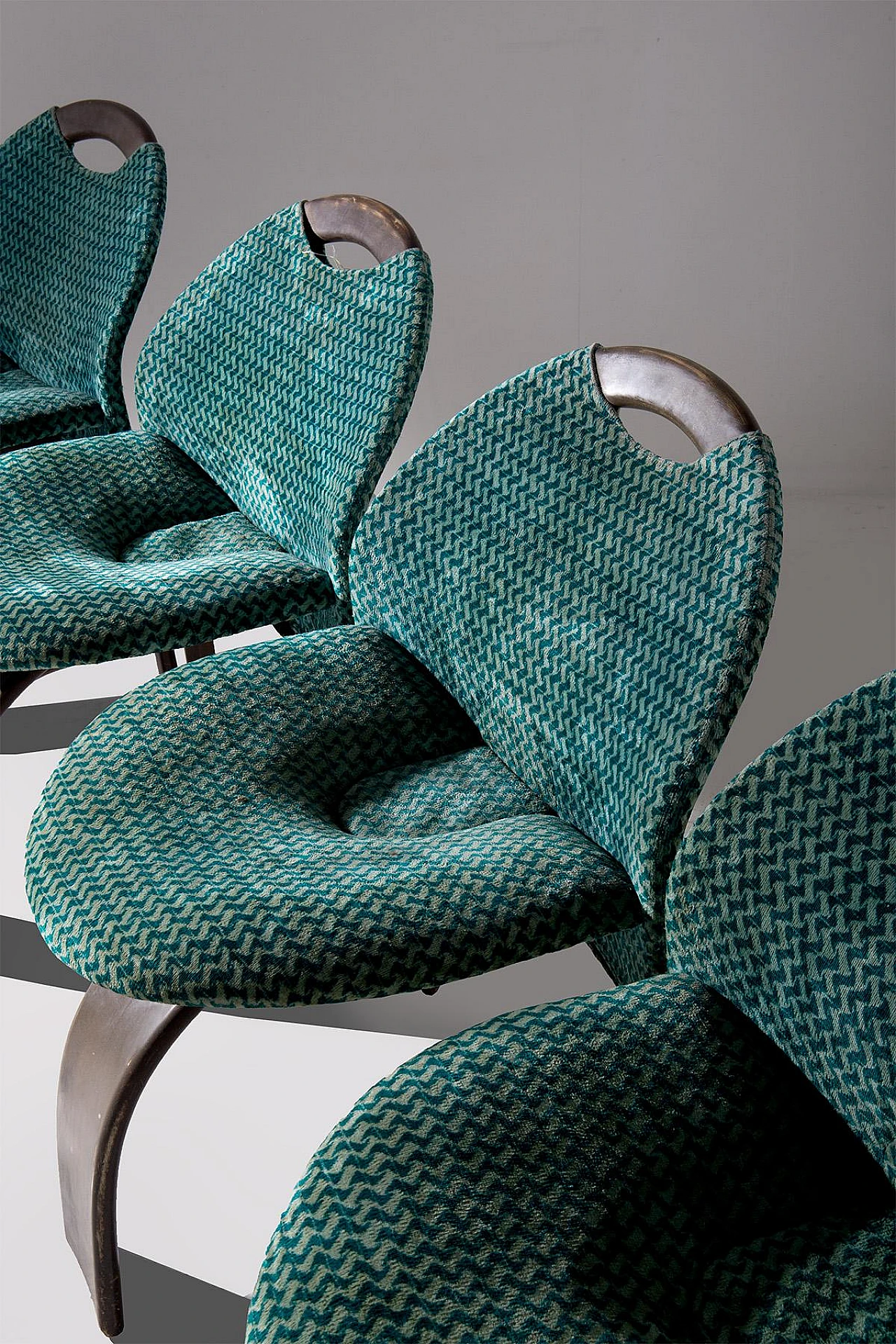 4 Sail chairs in green velvet by Giovanni Offredi for Saporiti, 1970s 7