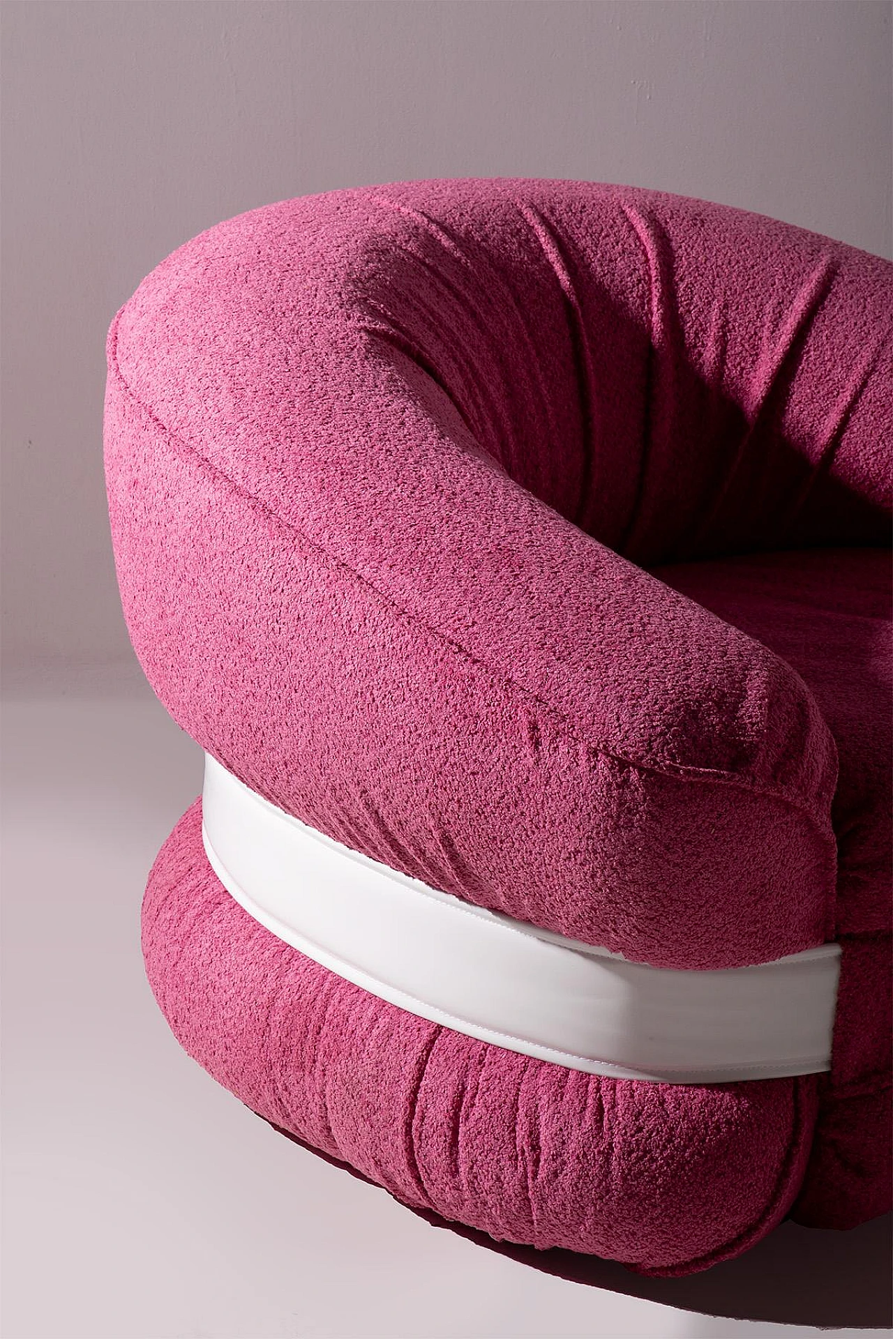 Pair of armchairs Premiere in pink bouclé by A. Piazzanesi, 1970s 3