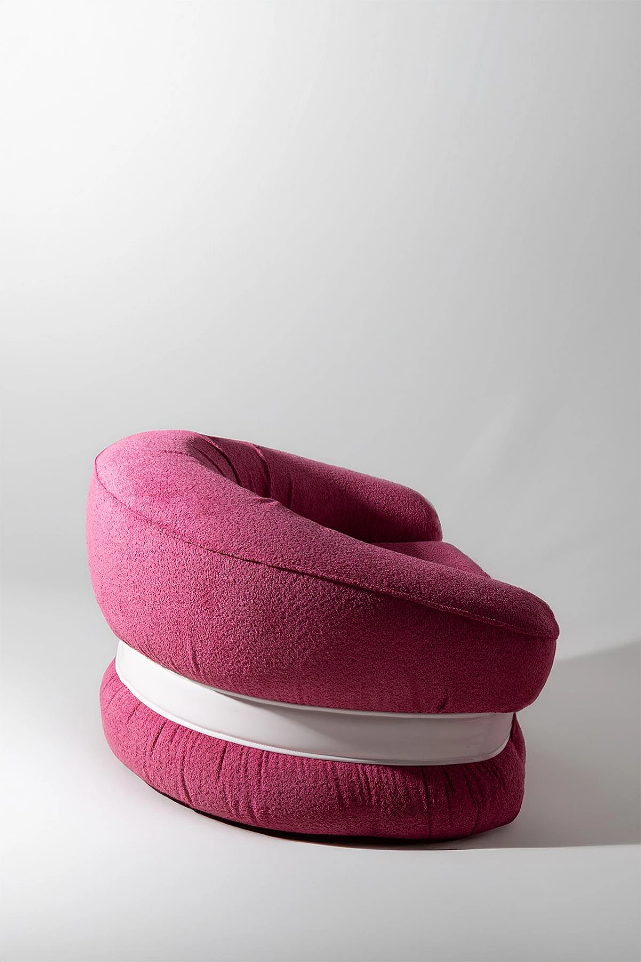 Pair of armchairs Premiere in pink bouclé by A. Piazzanesi, 1970s 7