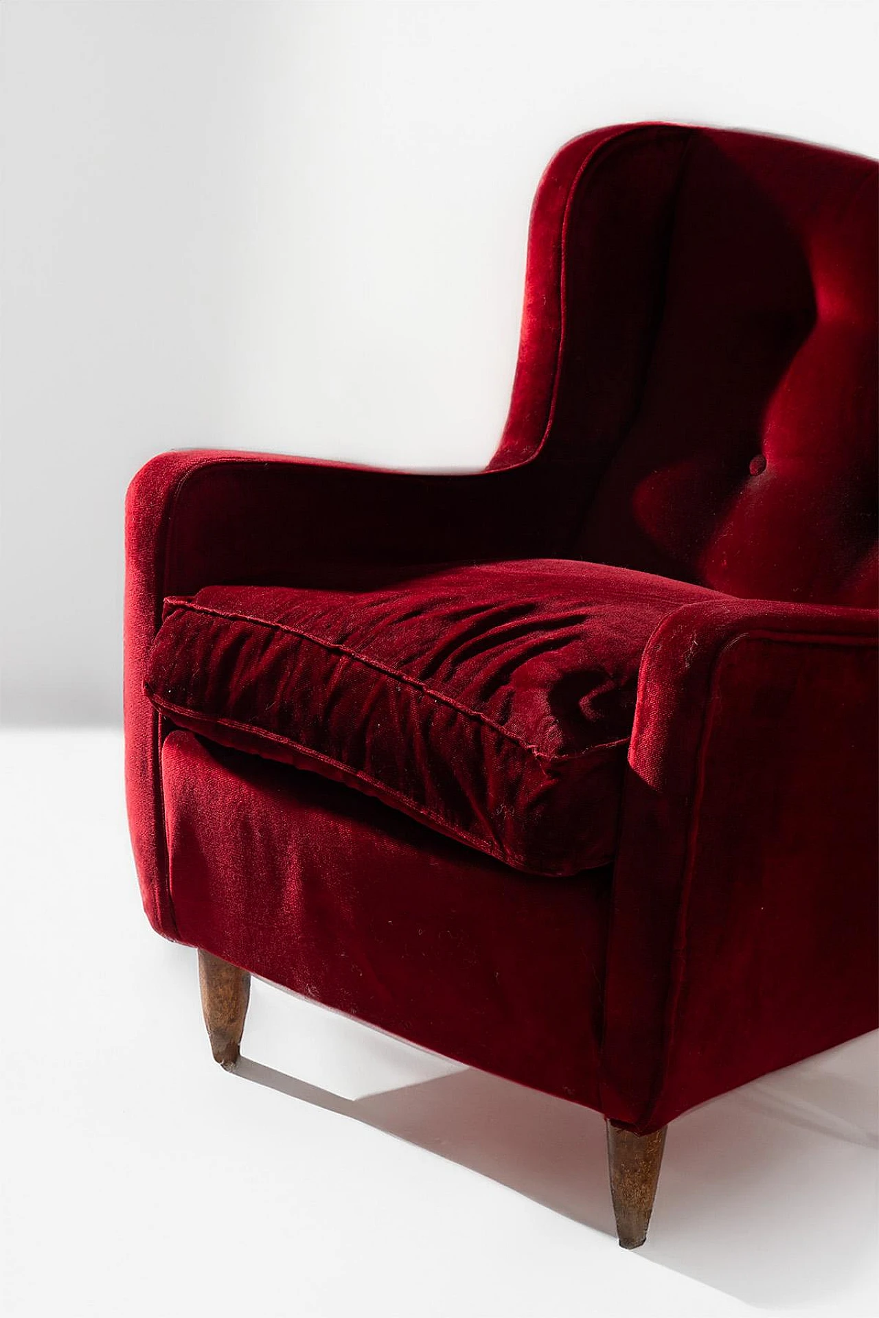 Bergère armchair in red velvet & wood by Gio Ponti style, 1950s 2