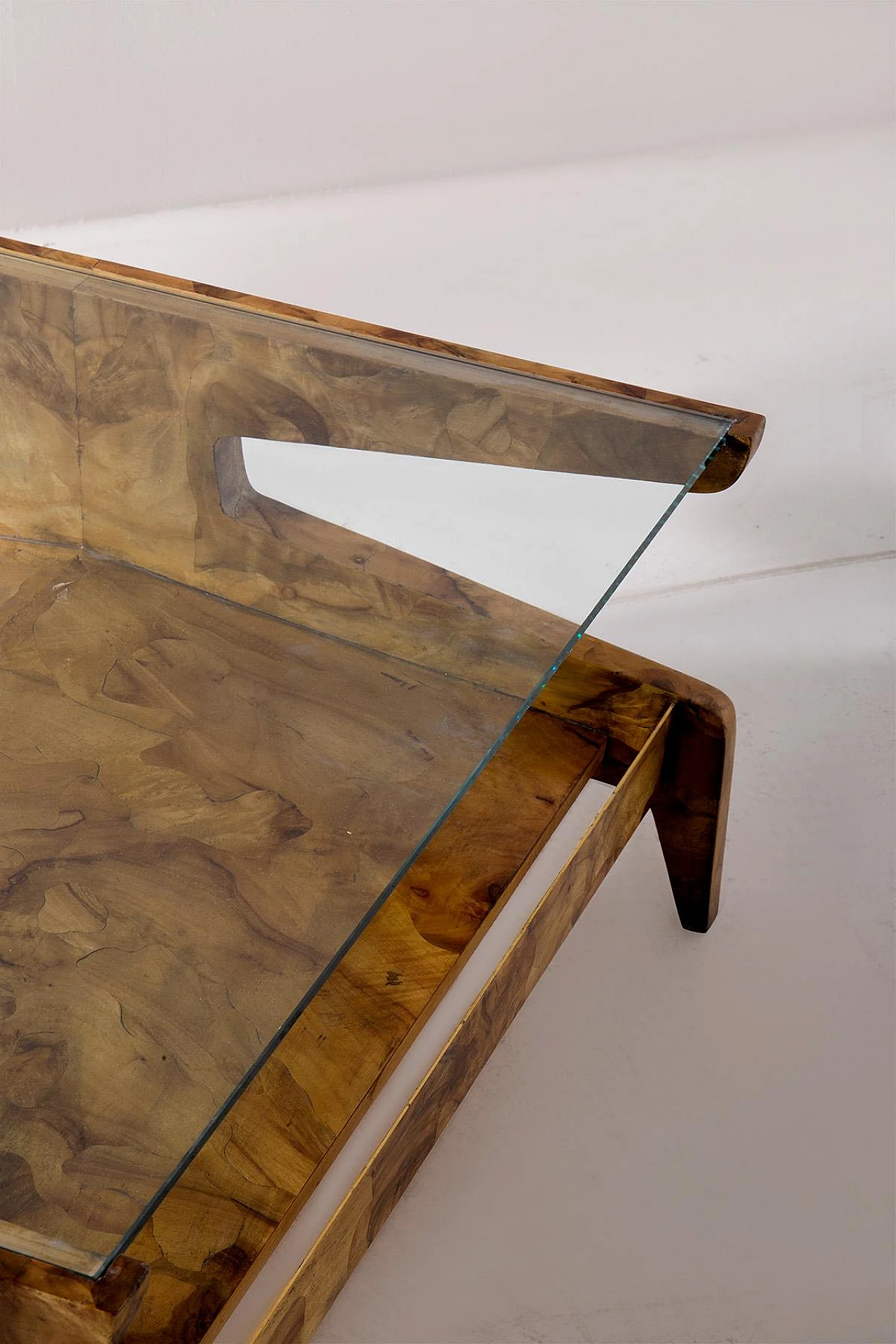 Coffee table in briarwood & glass in the style of Gio Ponti, 1950s 3