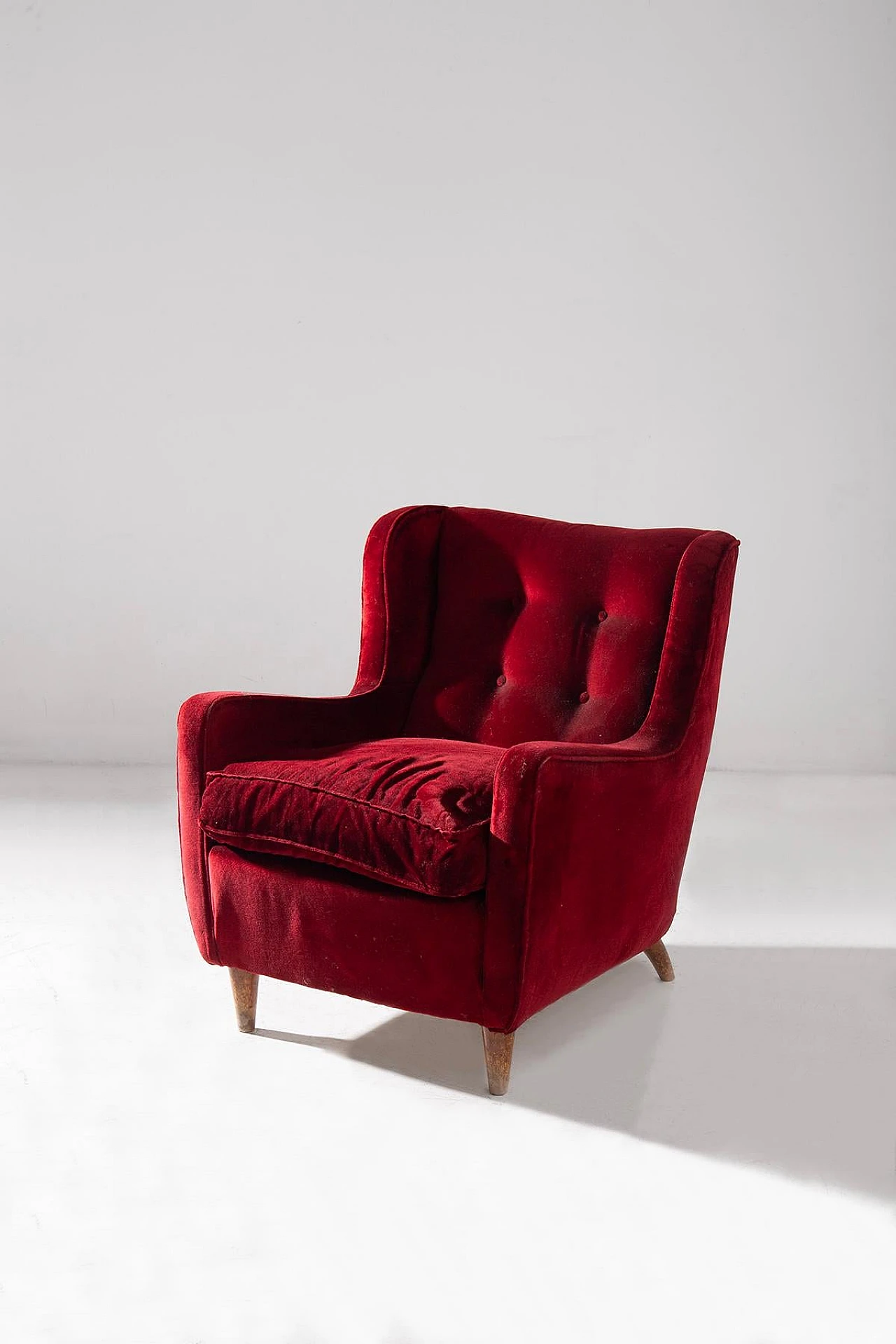 Bergère armchair in red velvet & wood by Gio Ponti style, 1950s 3