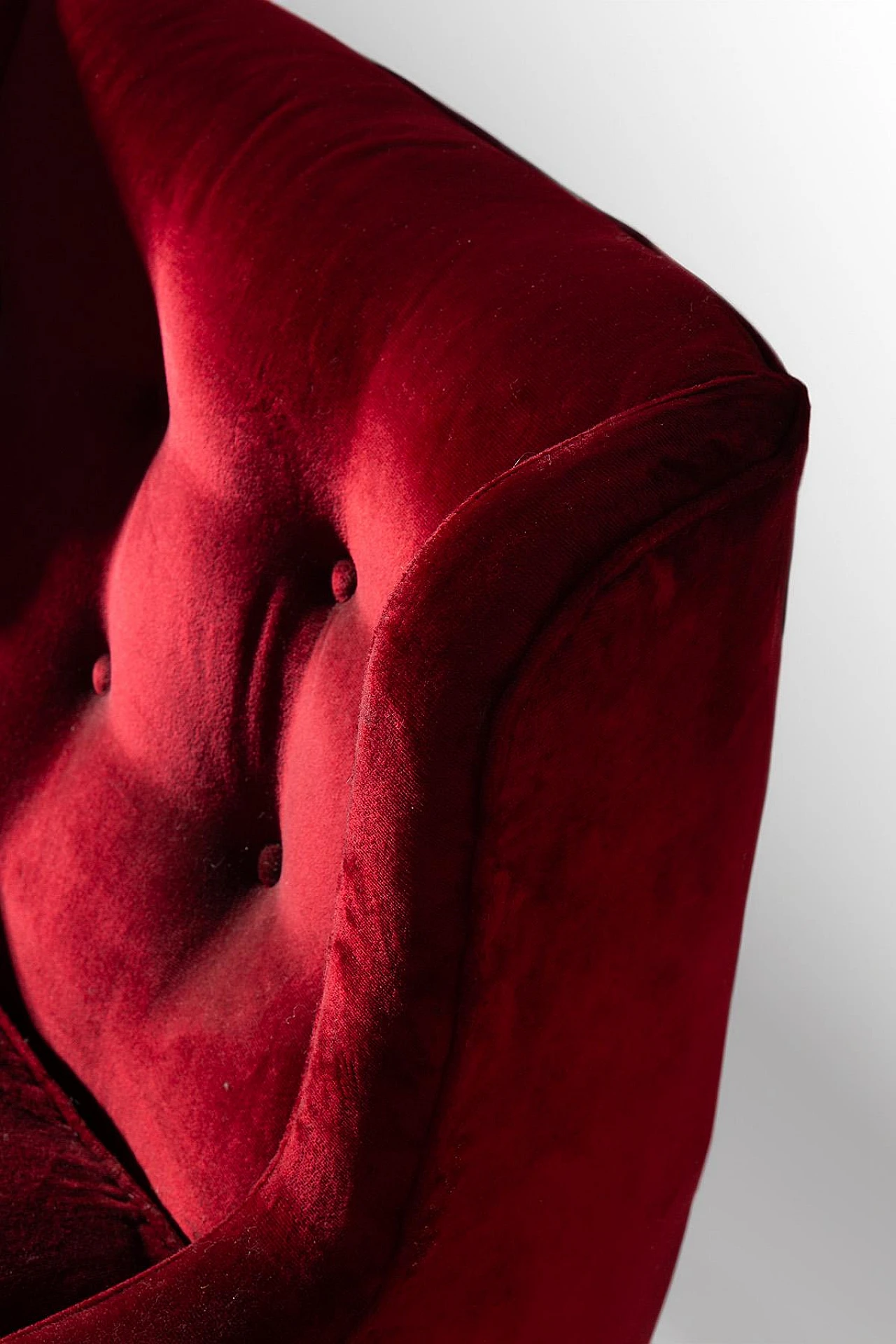 Bergère armchair in red velvet & wood by Gio Ponti style, 1950s 6