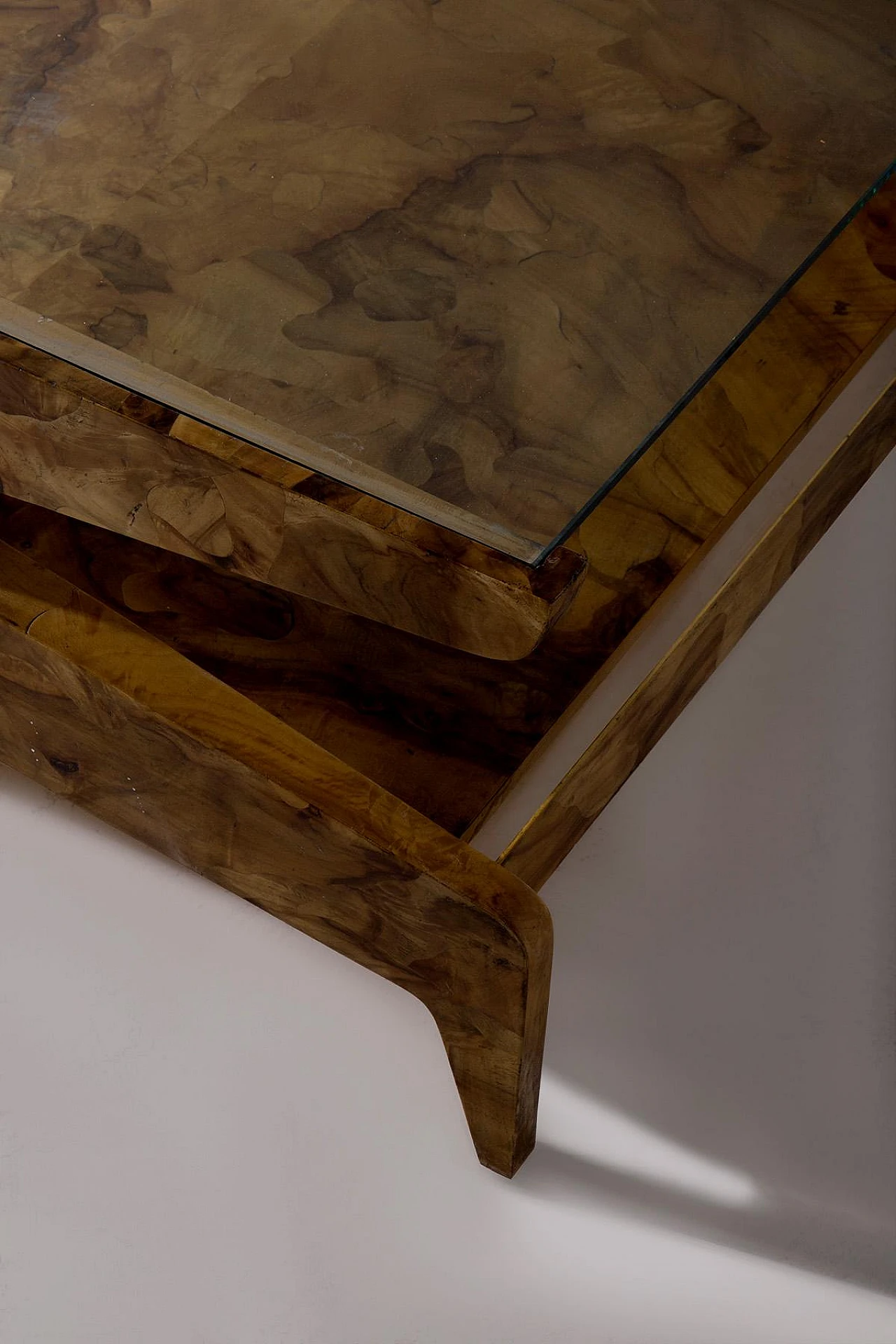 Coffee table in briarwood & glass in the style of Gio Ponti, 1950s 10