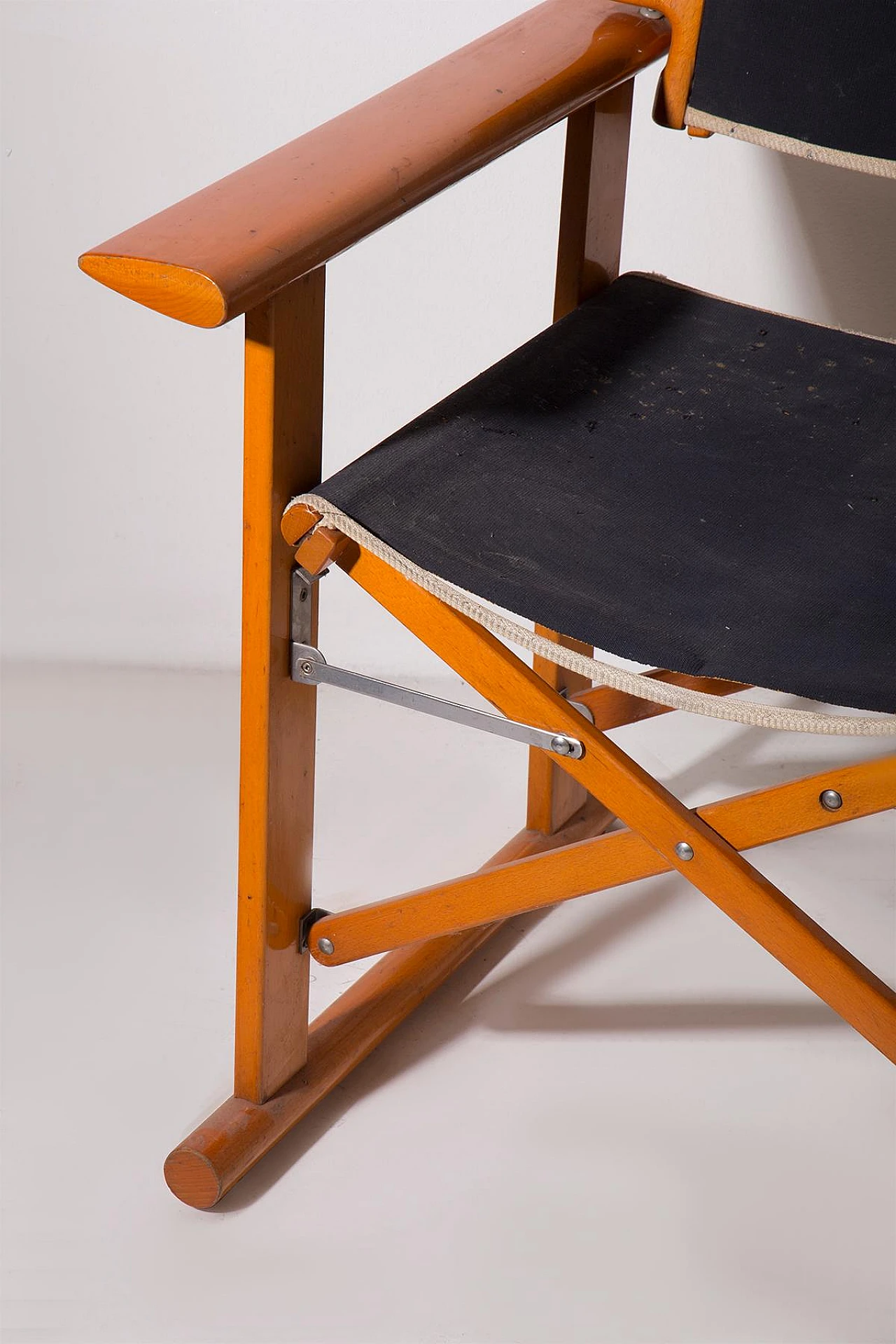 Director's chair in wood & black canvas by Fratelli Reguitti, 1970s 4