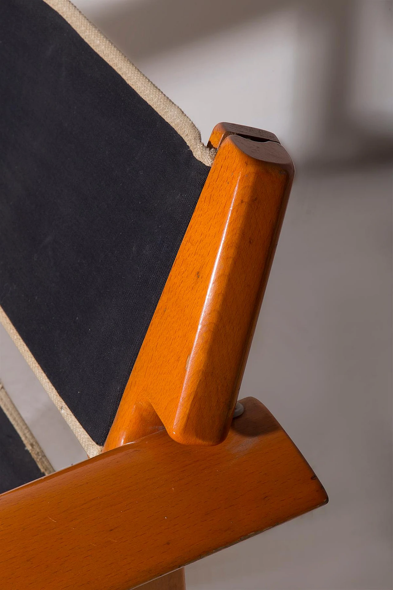 Director's chair in wood & black canvas by Fratelli Reguitti, 1970s 7