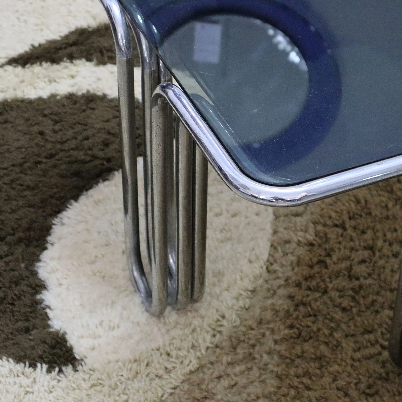 3 Coffee tables in smoked glass & chromed metal, 1970s 4