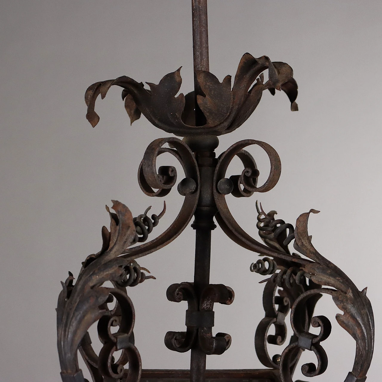 Art Nouveau lantern in wrought iron & leaded glass, 19th century 3