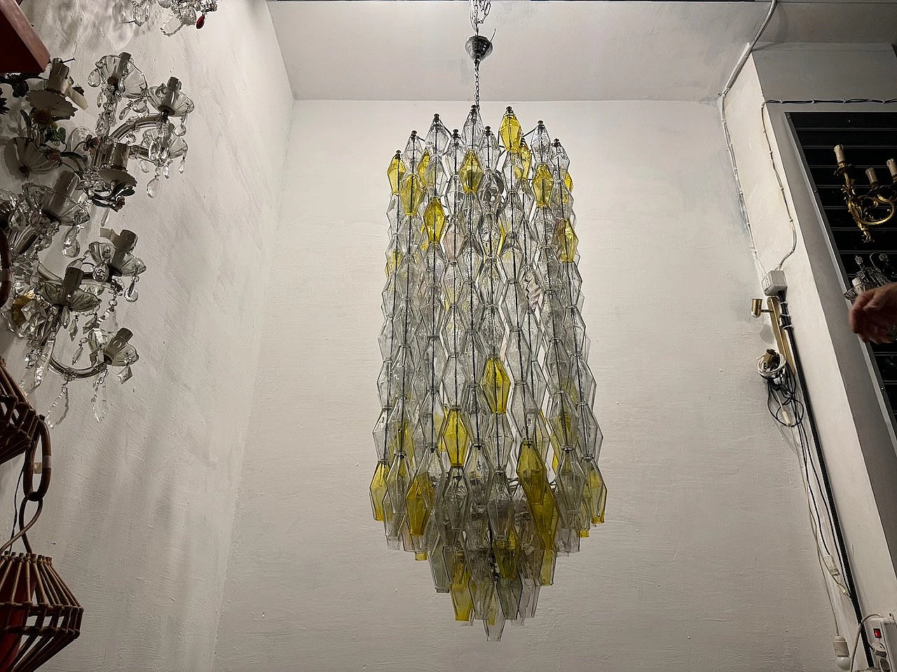 Polygon chandelier in white and gold Murano glass, 1980s 15