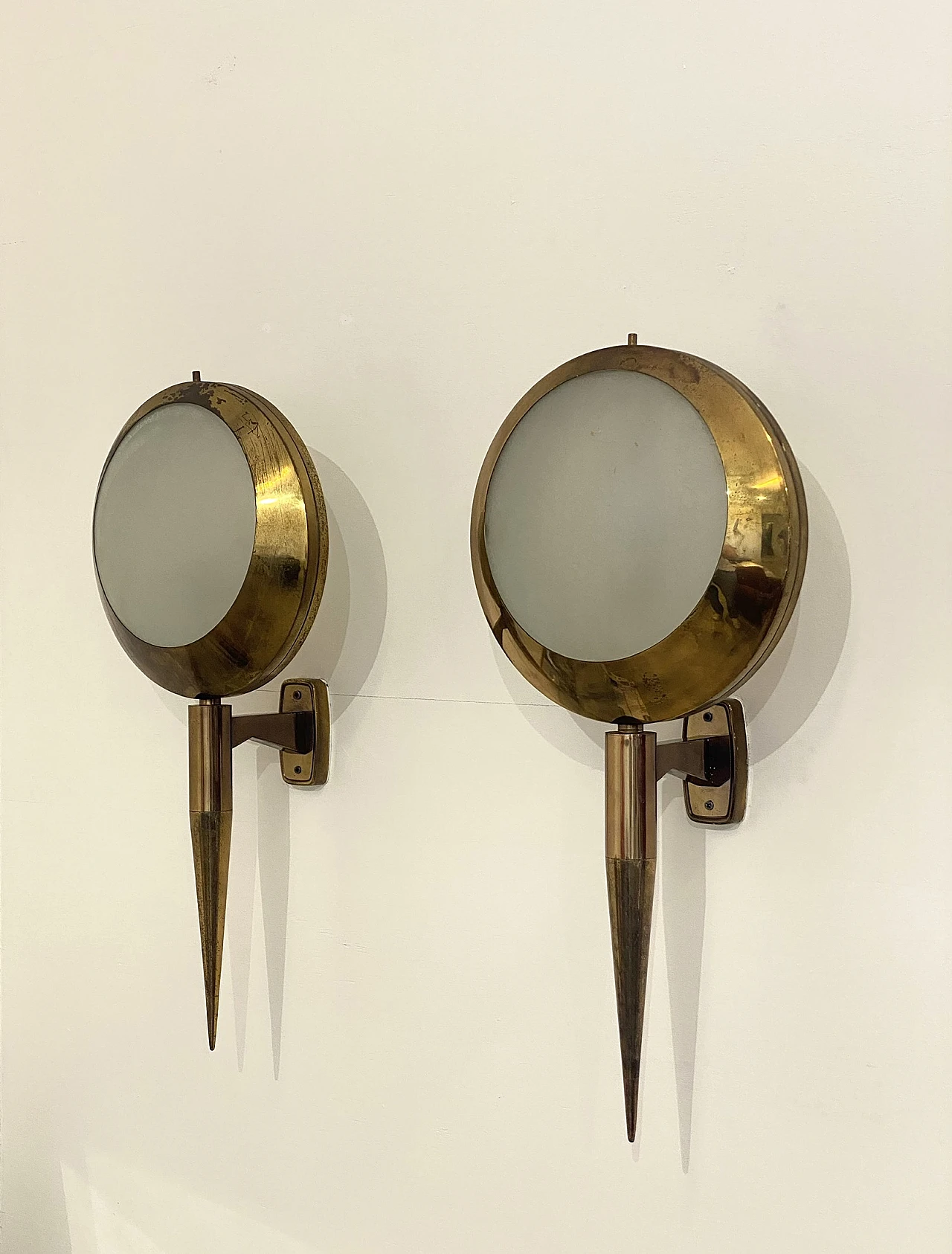 Pair of wall lamps 2128 by Stilnovo, 1950s 11