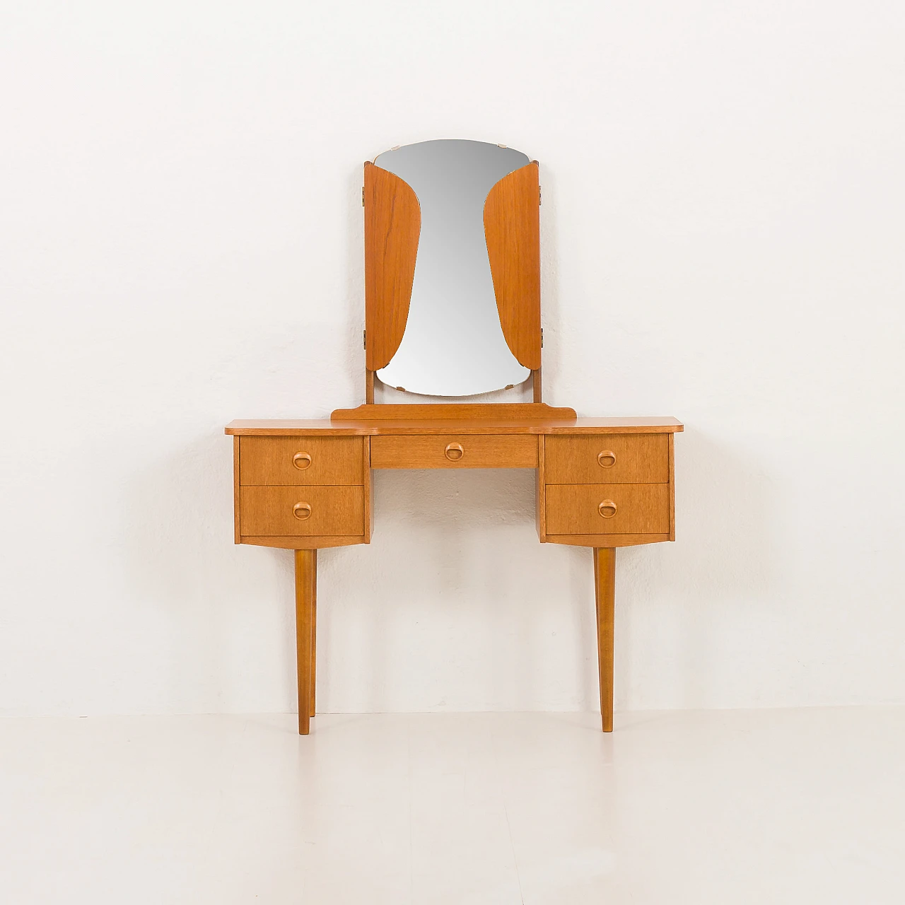 Scandinavian dressing table in teak with adjustable mirrors, 1970s 7