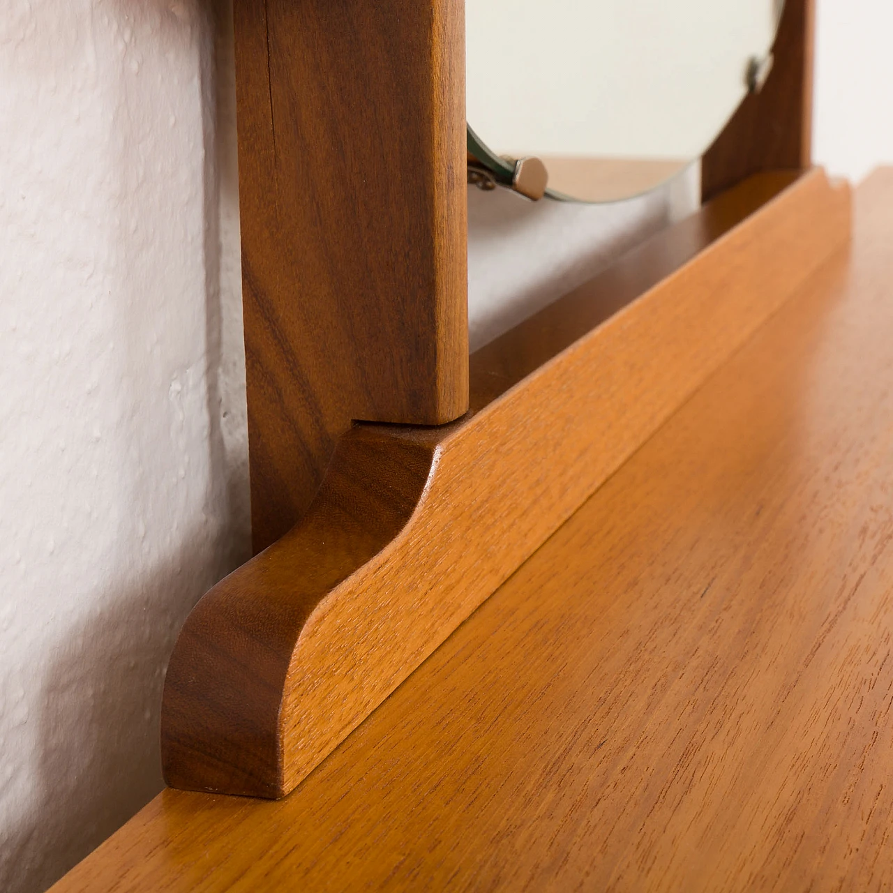 Scandinavian dressing table in teak with adjustable mirrors, 1970s 11