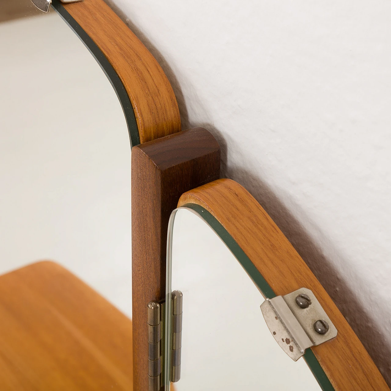 Scandinavian dressing table in teak with adjustable mirrors, 1970s 13