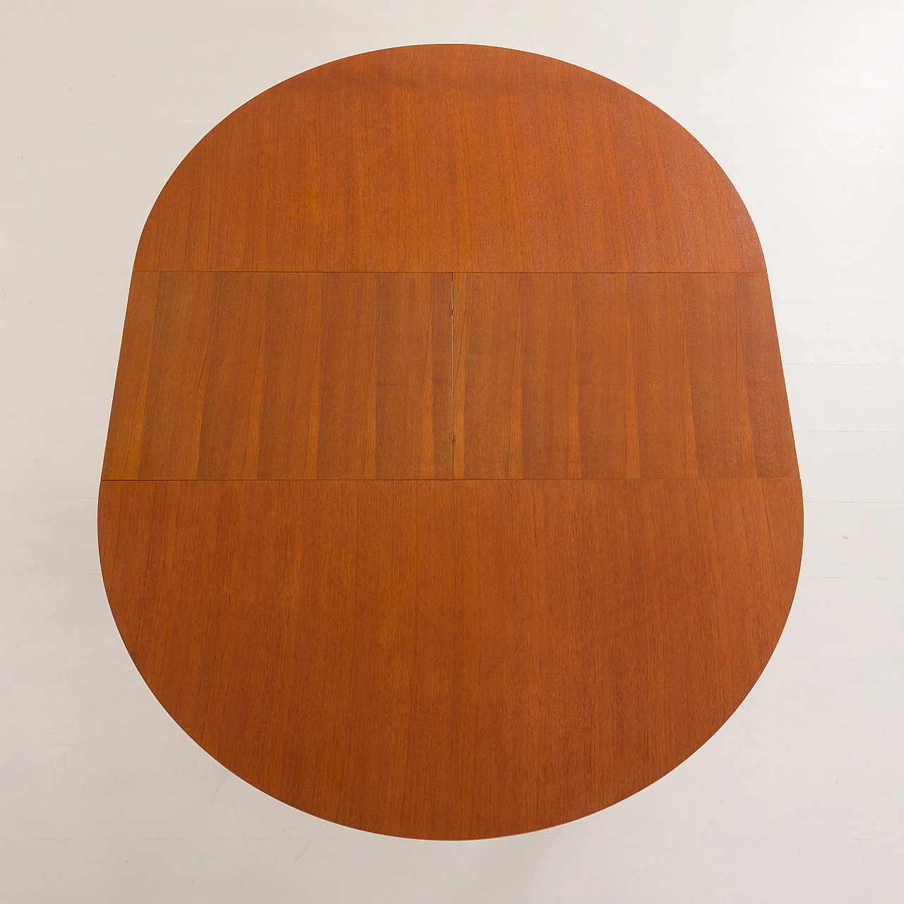 Danish round extendable table in teak, 1960s 3