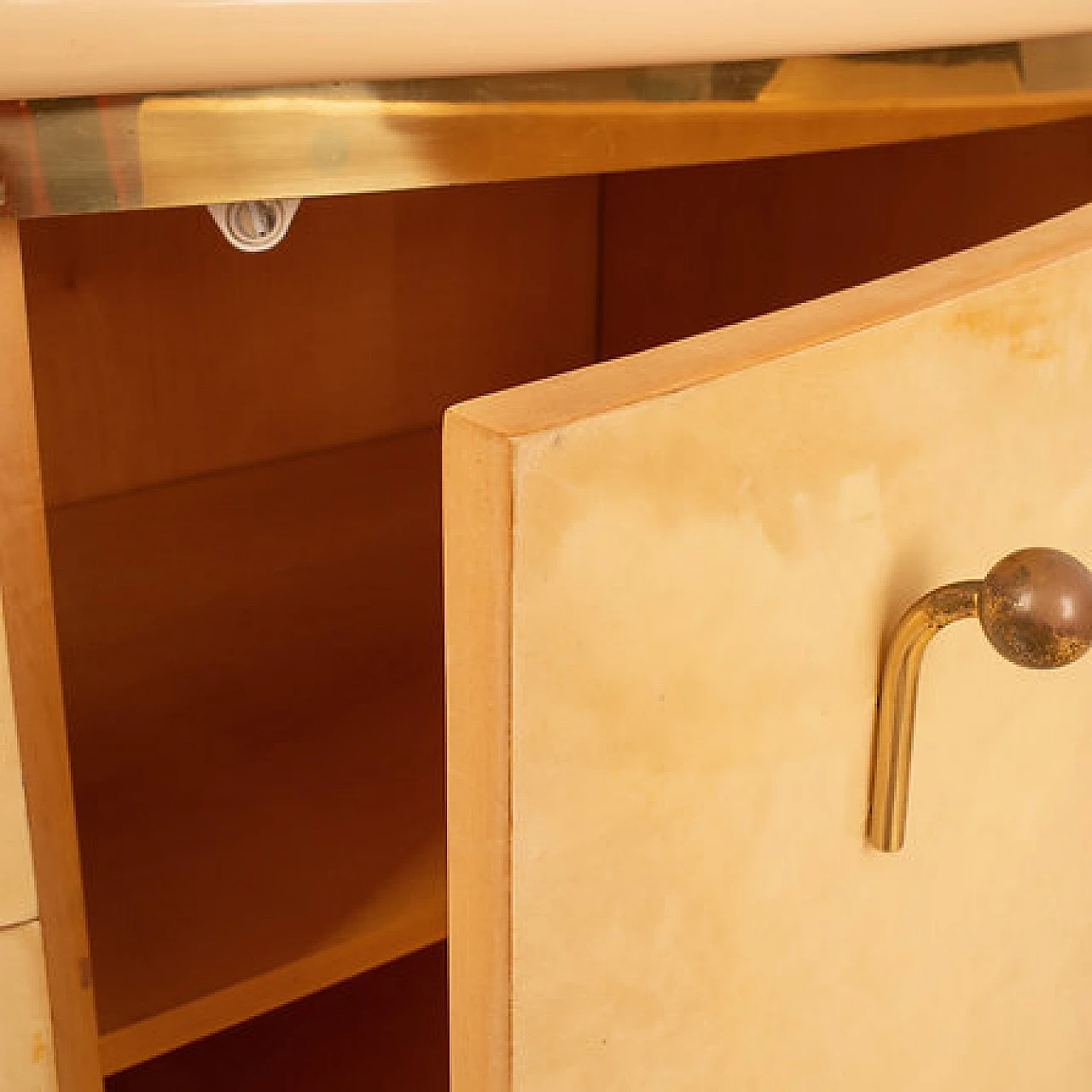 Parchment Nettuno sideboard with drawers by L. Frigerio, 1970s 3