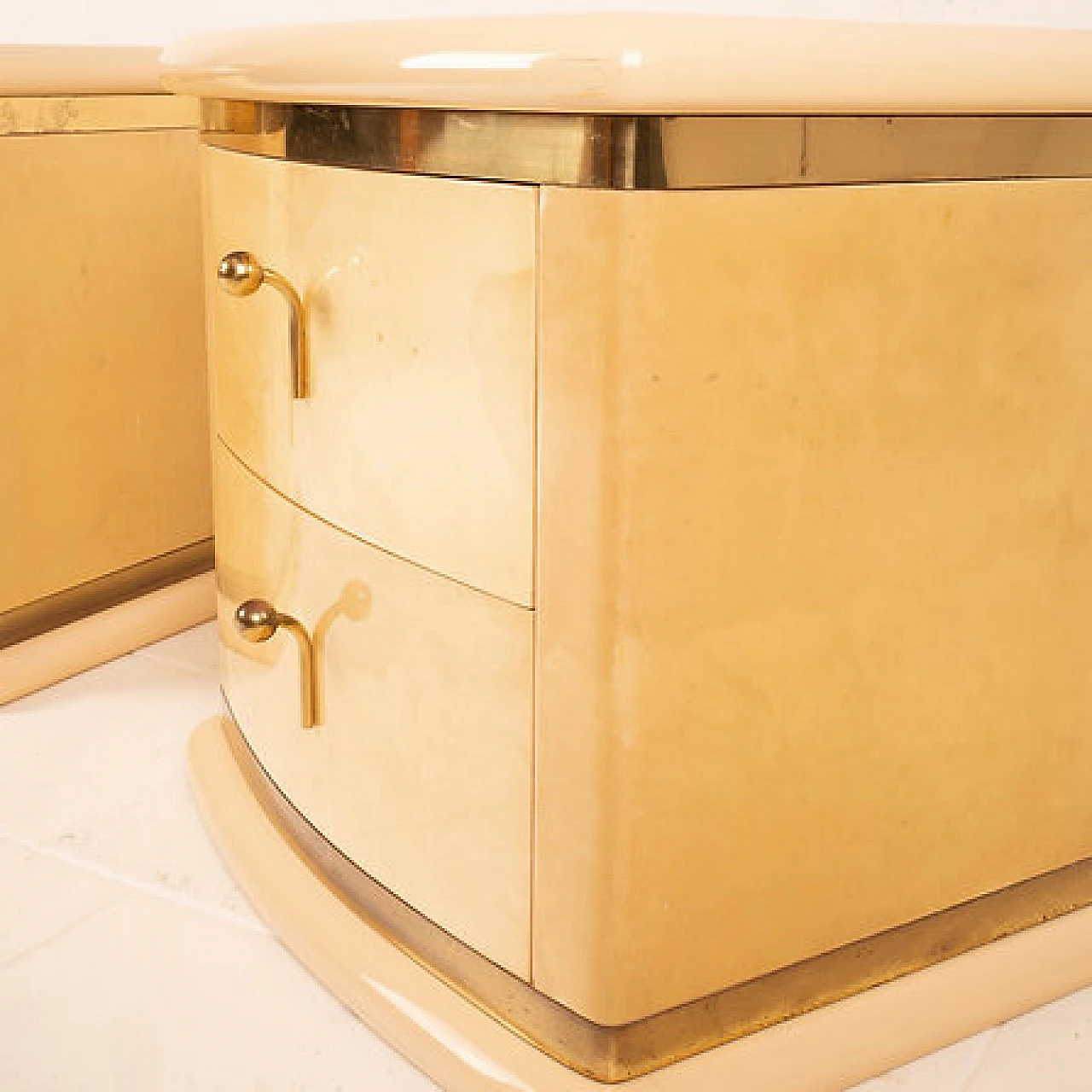 Pair of parchment bedside tables by Luciano Frigerio, 1970s 2