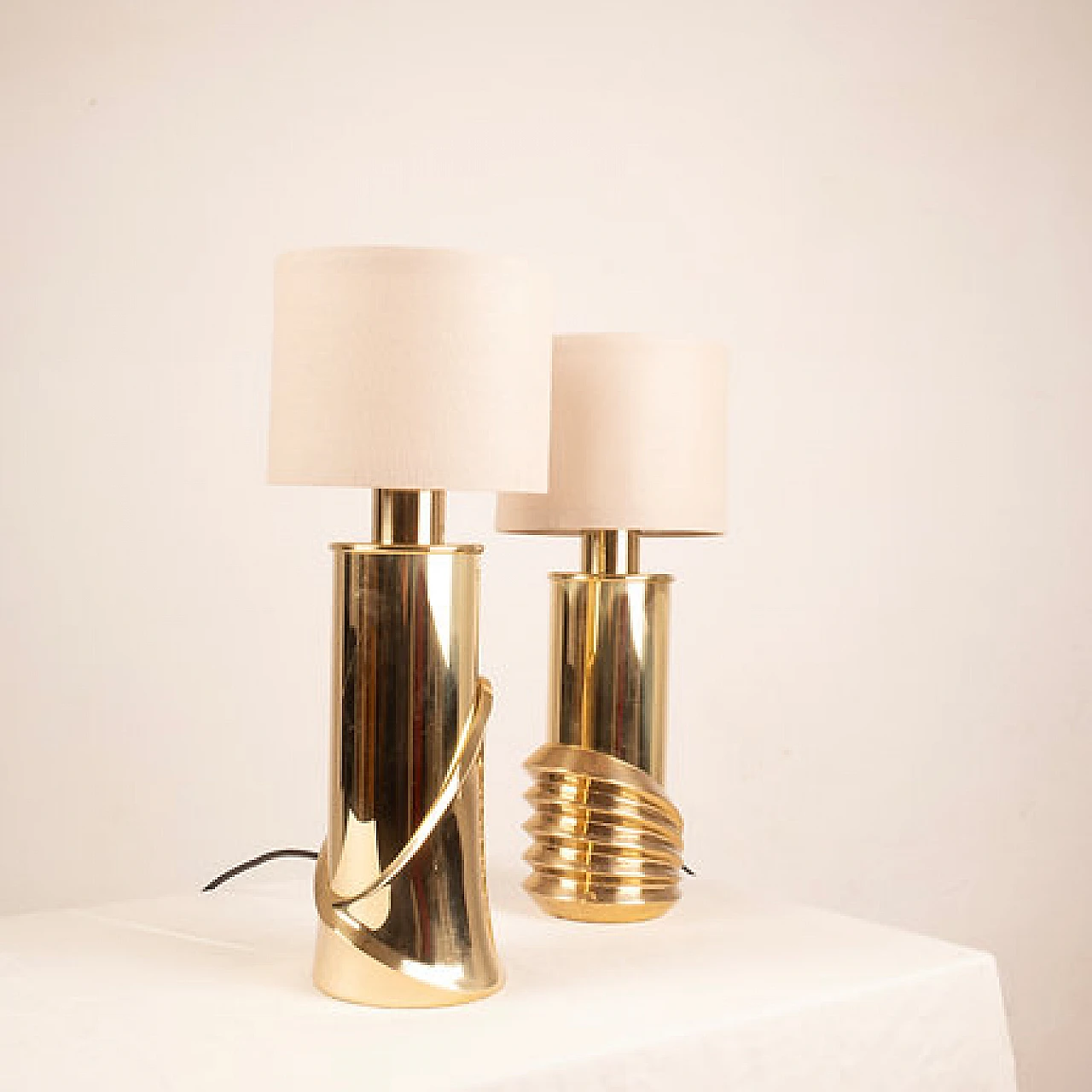 Pair of Belle Epoque brass table lamp by Ferrero for Lipparini, 1980s 4