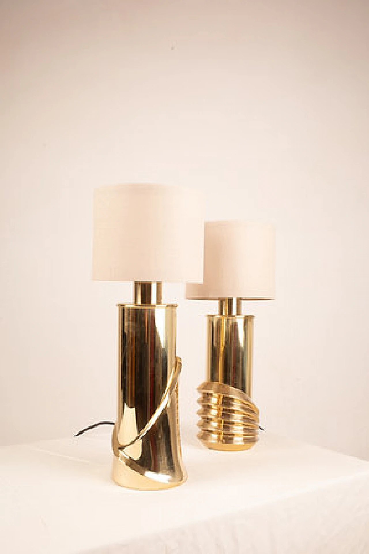 Pair of Belle Epoque brass table lamp by Ferrero for Lipparini, 1980s 12