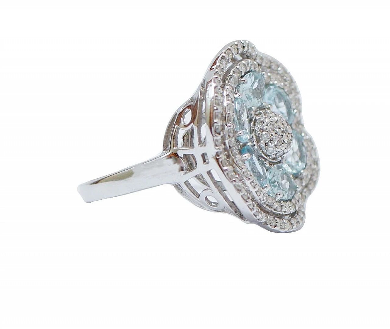 Aquamarine, Diamonds, 18 Karat White Gold Flower Ring. 2