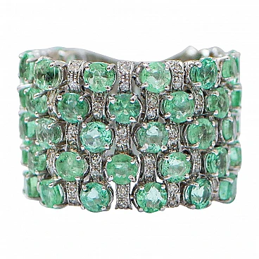 14 kt white gold band ring with emeralds and diamonds, 1970s