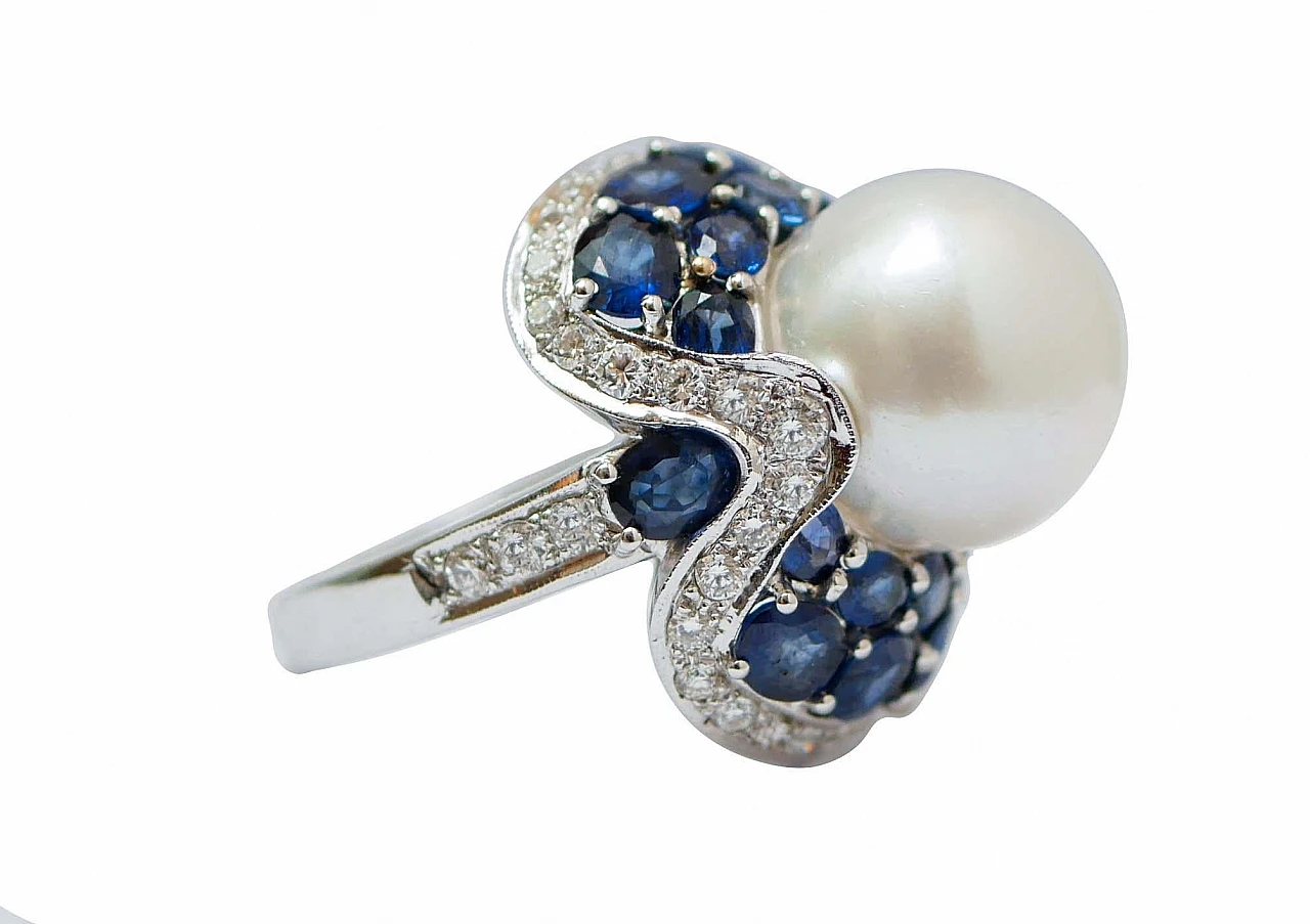 14 kt white gold ring with South Sea pearls, sapphires, diamonds 2