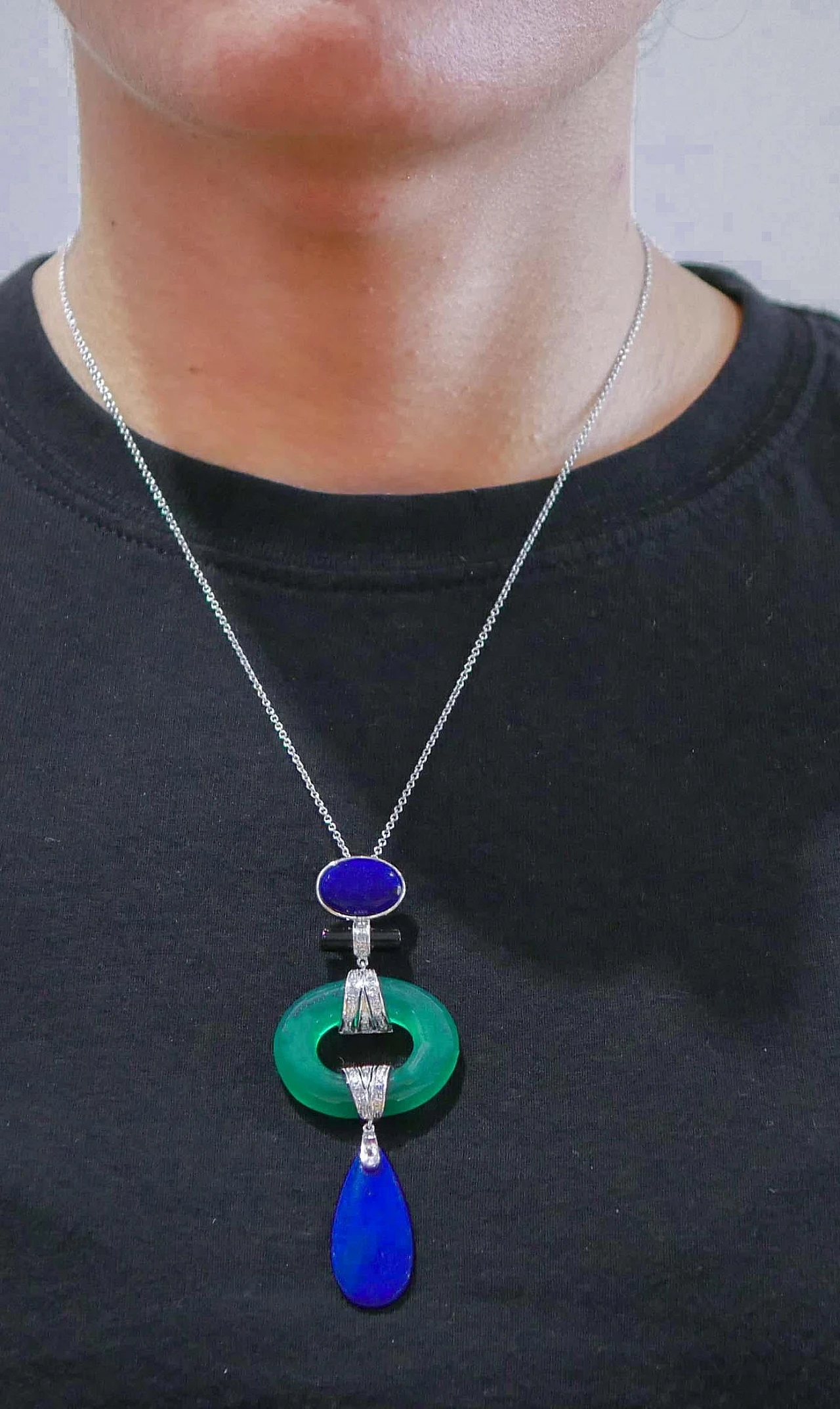 Necklace with green agate, lapis, onyx, diamonds and platinum pendant 6