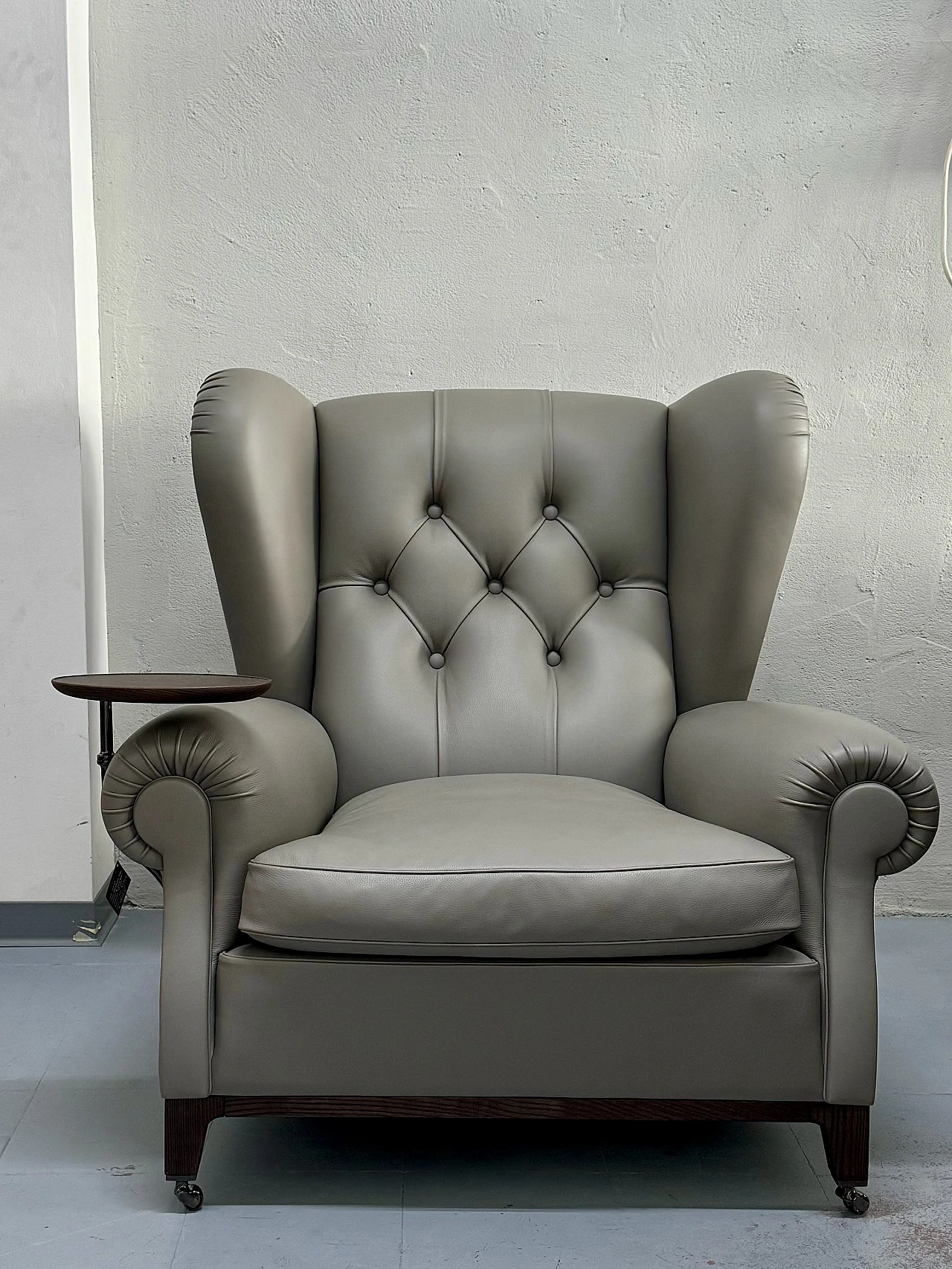 Armchair 2029 by R. Lazzeroni for Poltrona Frau, 2000s 1