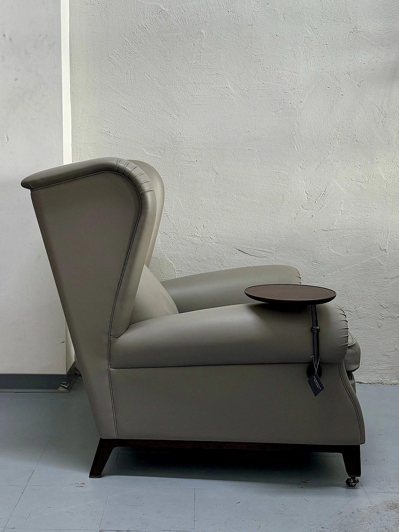 Armchair 2029 by R. Lazzeroni for Poltrona Frau, 2000s 2