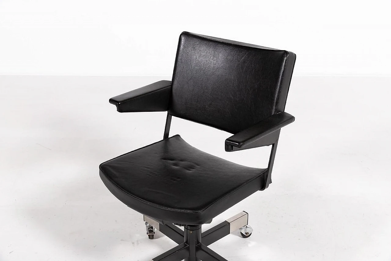 Desk chair 1637 by AR Cordemeyer for Gispen, 1960s 9