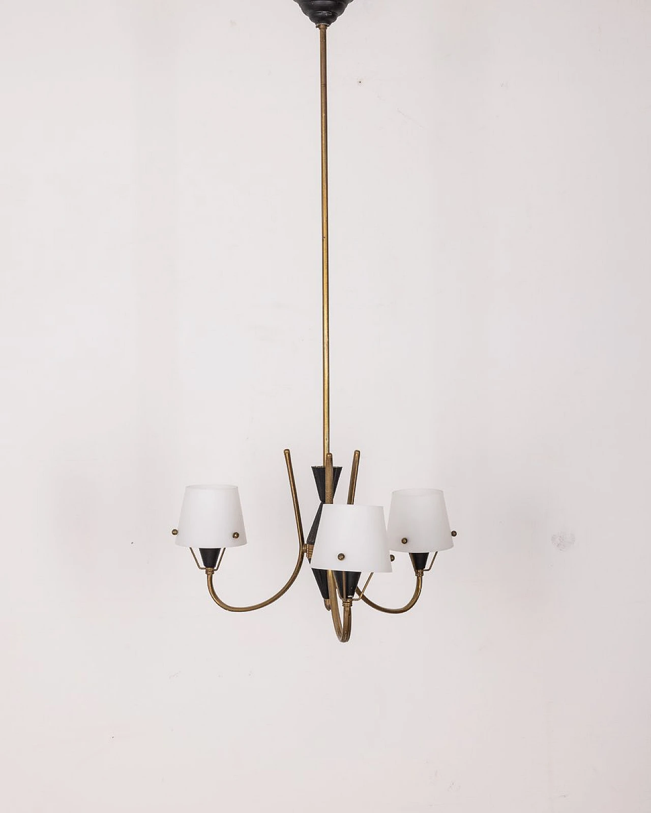 Three-light chandelier in glass, metal and brass, 1950s 1