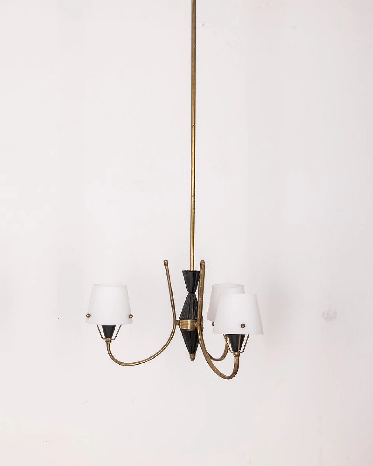 Three-light chandelier in glass, metal and brass, 1950s 2