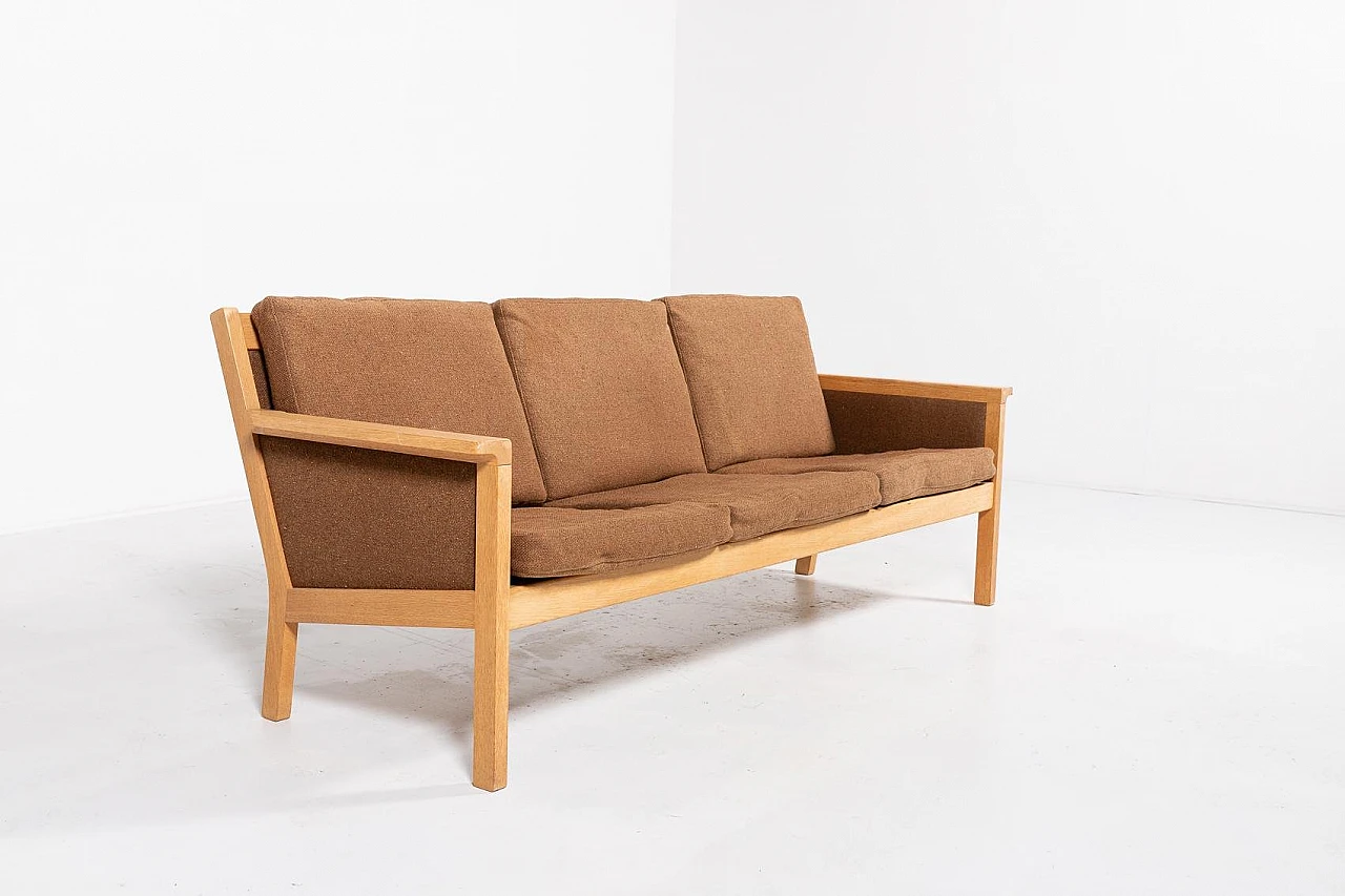 Divano Mid-Century GE55 di Hans Wegner per Getama, anni 2000 2