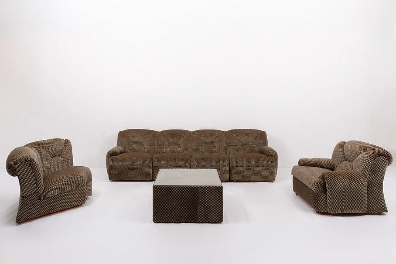 7 Modular armchairs in velvet, 1970s 1