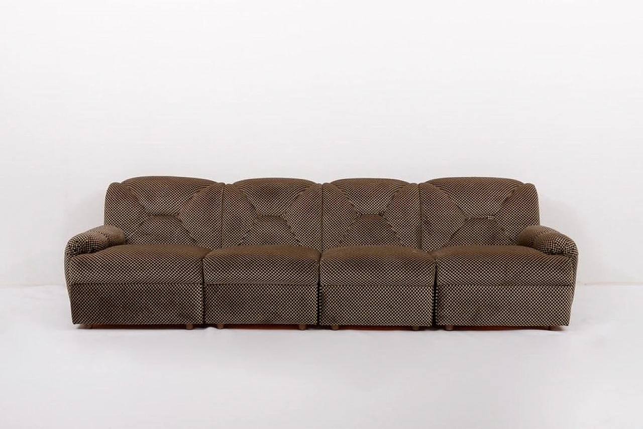 7 Modular armchairs in velvet, 1970s 6