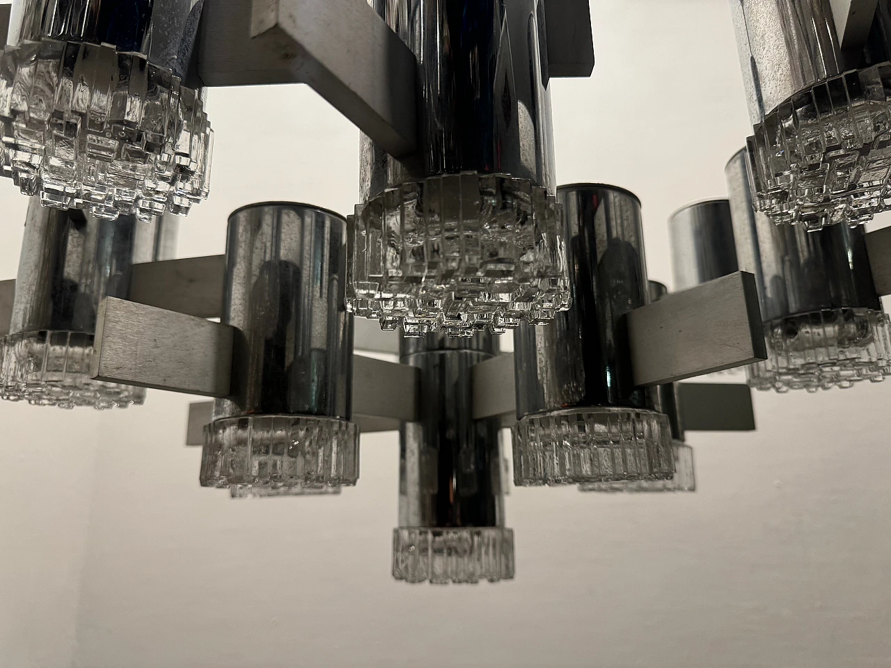 15-light chrome-plated crystal chandelier by G. Sciolari, 1970s 5