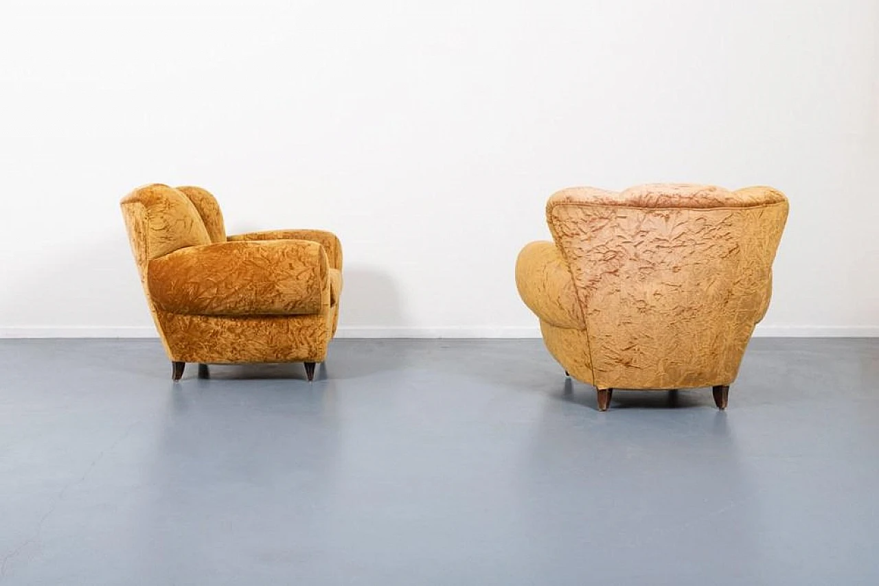 Pair of velvet armchairs by Arredamenti Borsani, 1940s 4