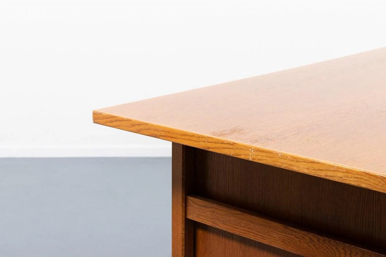 Swedish oak desk by Atvidabergs, 1960s 11