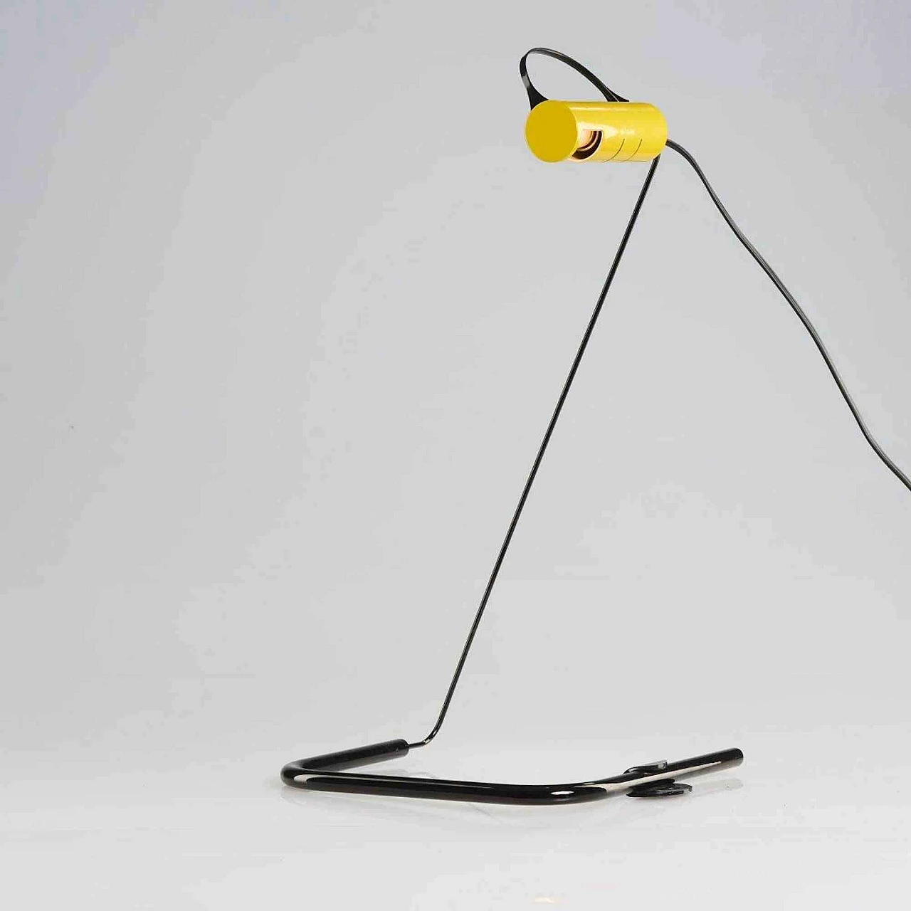 Slalom table lamp by Vico Magistretti for Oluce, 80s 1