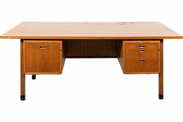 Swedish oak desk by Atvidabergs, 1960s