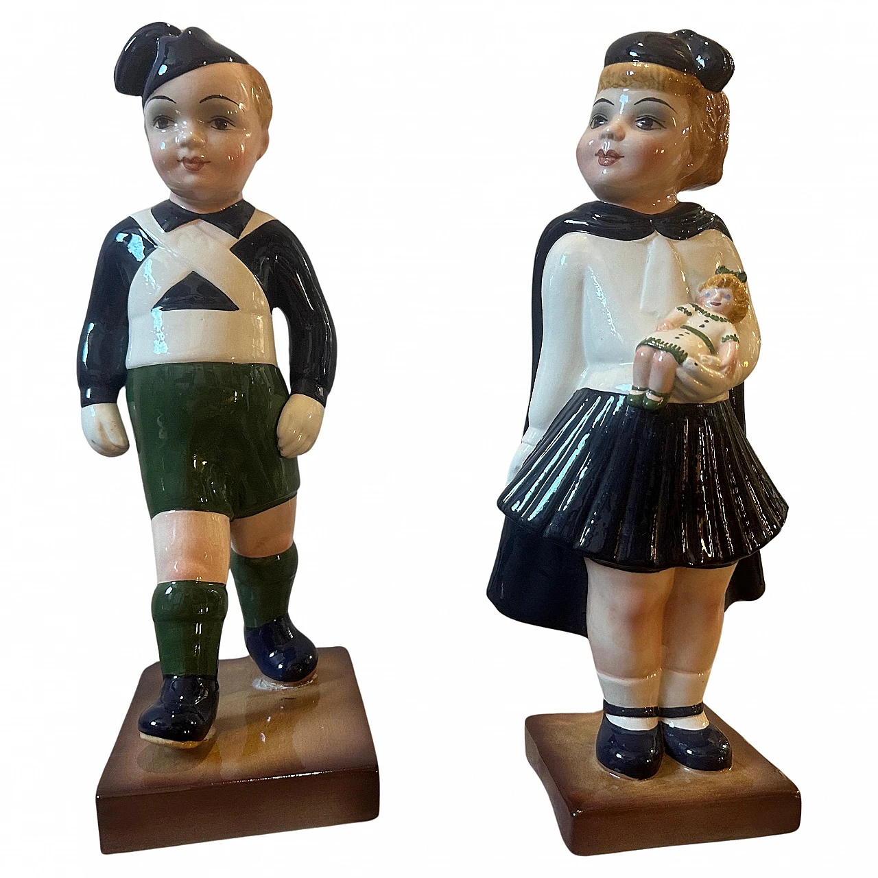 Pair of ceramic figurines by Zen for Nove Vicenza, 1930s 1