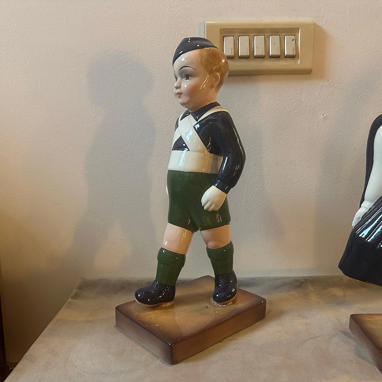 Coppia di figurine in ceramiche di Zen per Nove Vicenza, anni '30 4